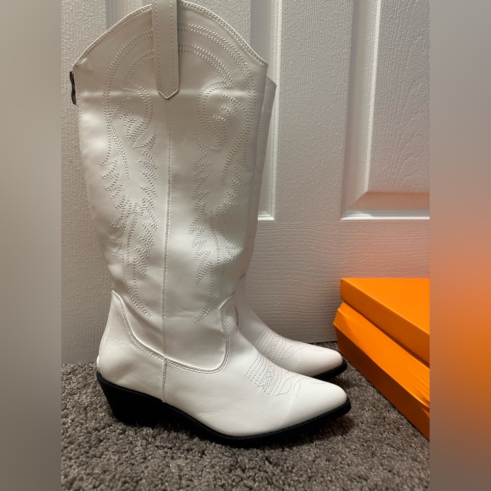 White Cowgirl Boots